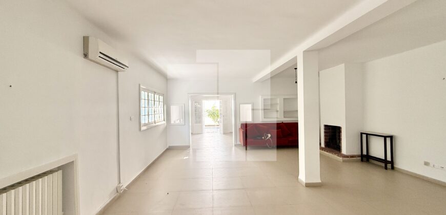 Charmante villa S+3 avec jardin, Carthage