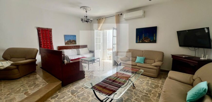 Villa S+3 meublé avec rooftop, Marsa corniche