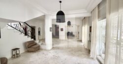 Spacieuse villa S+6 avec piscine, Carthage