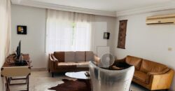 Spacieuse villa S+6 avec piscine, Carthage