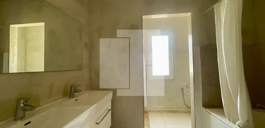 Rez-de-chaussée de villa S+3 spacieux, Gammarth supérieur
