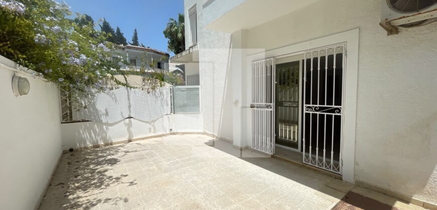 Rez-de-chaussée de villa S+3 spacieux, Gammarth supérieur