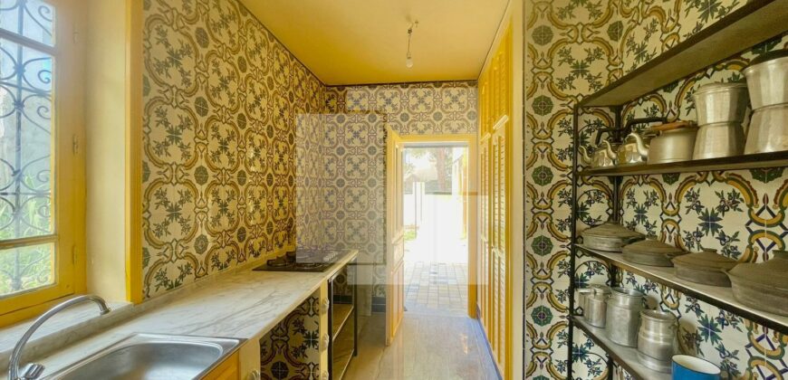 Maison S+2 avec terrasse, Gammarth