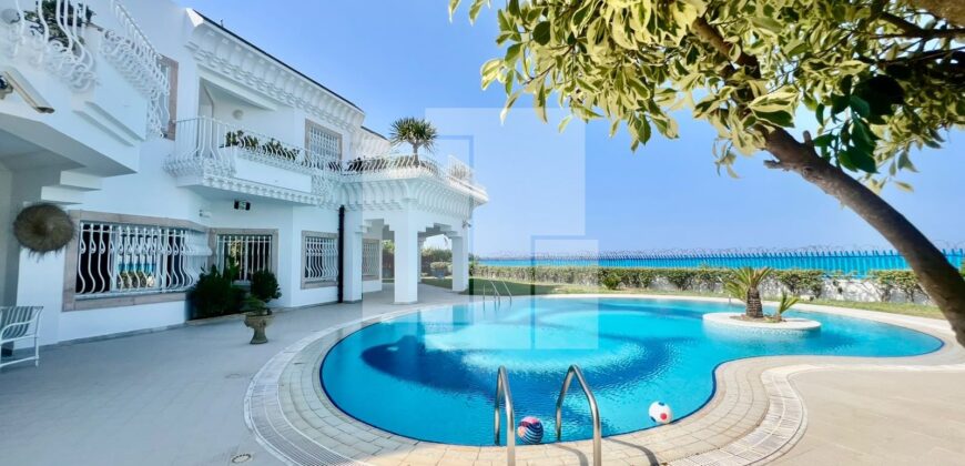 Villa S+5 Front mer, Marsa cube