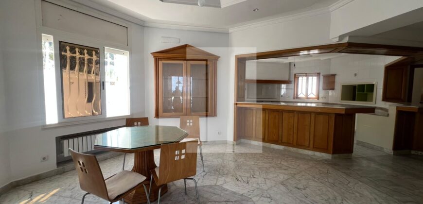 Villa S+5 Front mer, Marsa cube