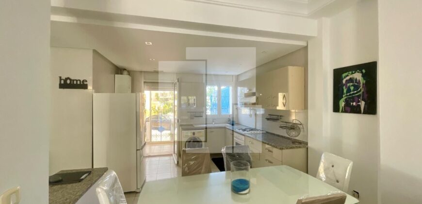 Appartement S+2 meublé avec terrasse, Gammarth supérieur