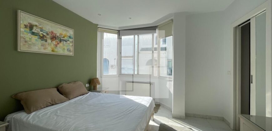 Appartement S+1 avec vue sur mer, Gammarth