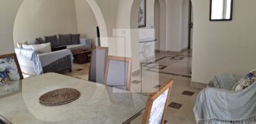 Etage de Villa S+3 Indepandant , Marsa Ennasim
