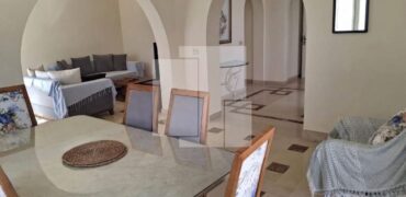 Etage de Villa S+3 Indepandant , Marsa Ennasim