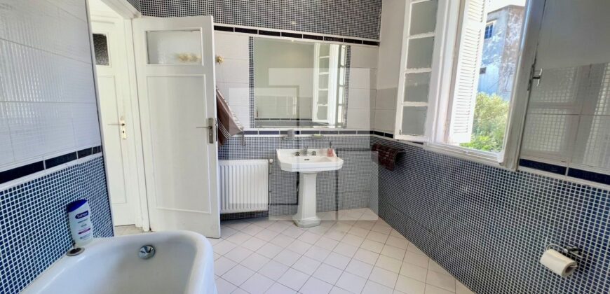 Villa S+3 meublée avec jardin, Le Kram