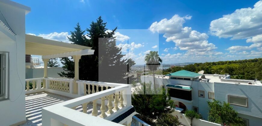 Villa S+6 avec vue dégagée, Gammarth supérieur
