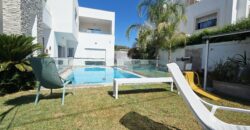Villa S+4 moderne avec piscine, Gammarth