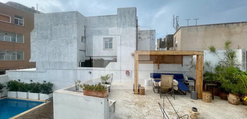 Maison S+2 avec piscine vide, Gammarth supérieur