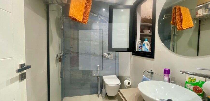 Maison S+2 avec piscine vide, Gammarth supérieur
