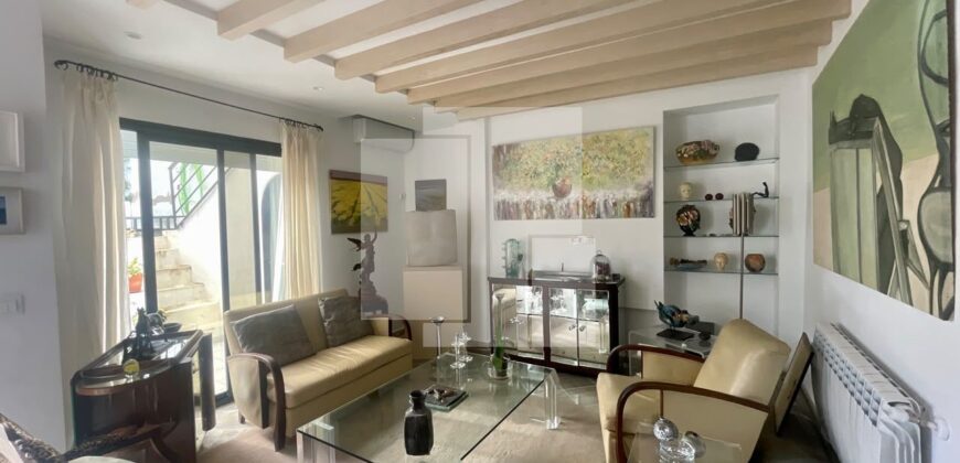 Maison S+2 avec piscine vide, Gammarth supérieur