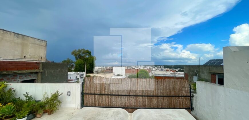 Maison S+2 avec piscine vide, Gammarth supérieur