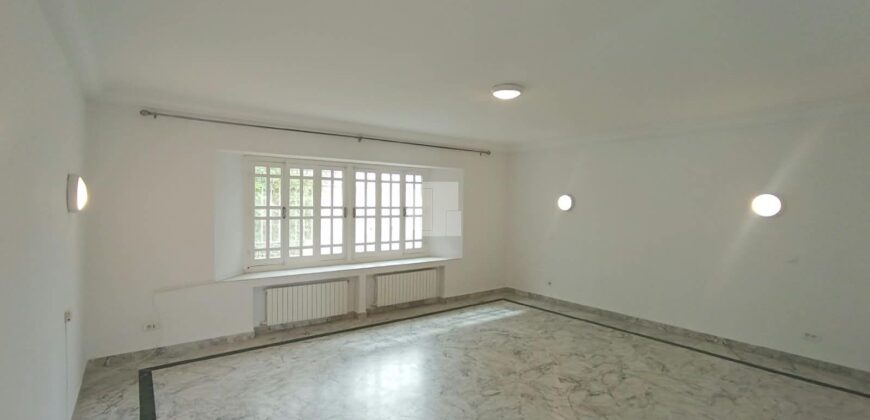 Villa Spacieuse avec Jardin et Terrasse – Marsa Cité Les Pins