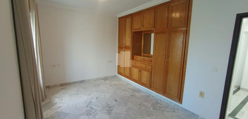 Villa Spacieuse avec Jardin et Terrasse – Marsa Cité Les Pins