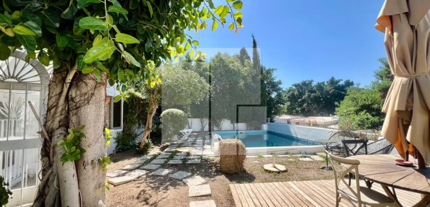 Villa S+4  meublée avec piscine, Sidi Bou Saïd